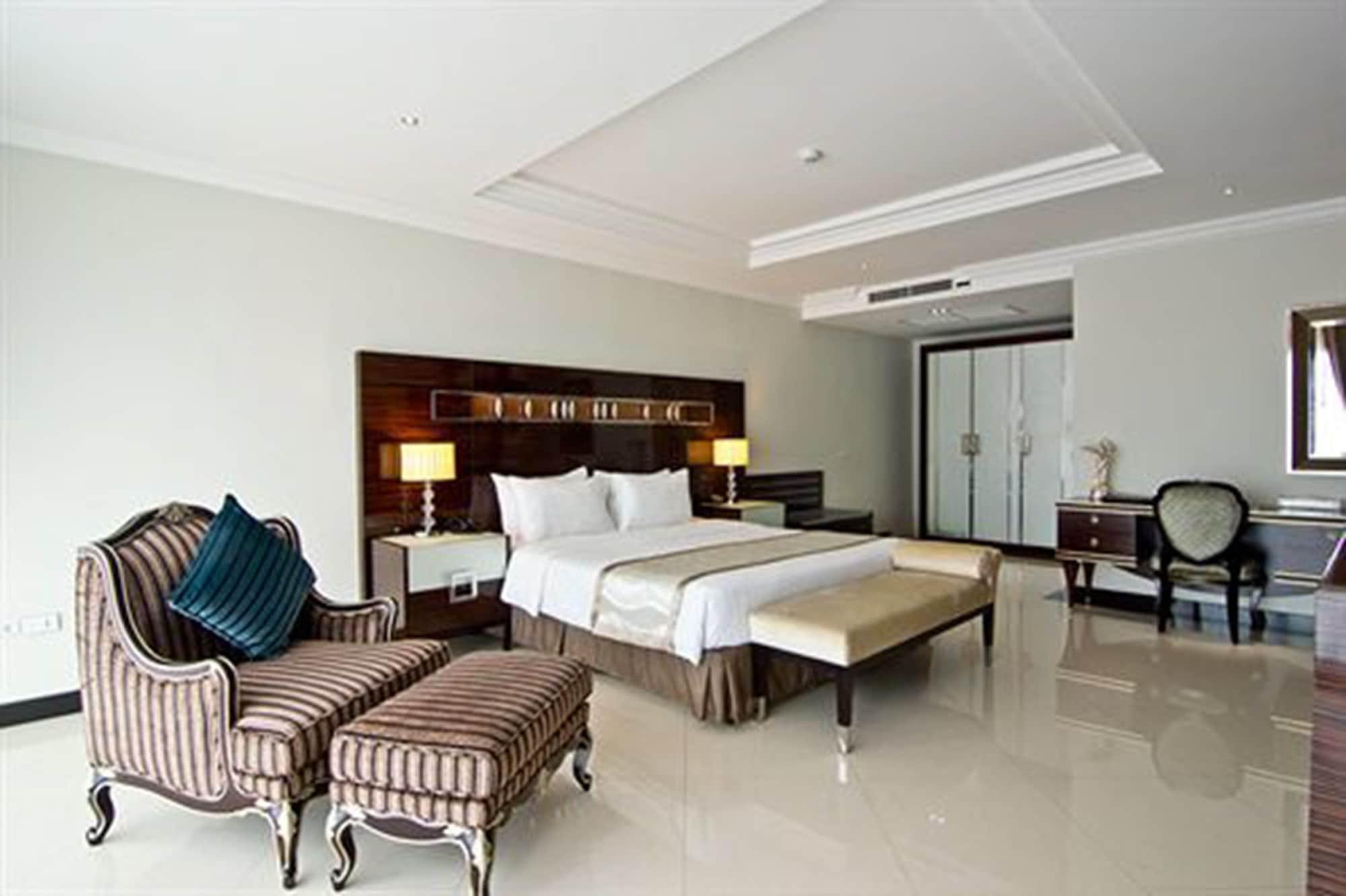 Lk Royal Wing Hotel Pattaya Ngoại thất bức ảnh